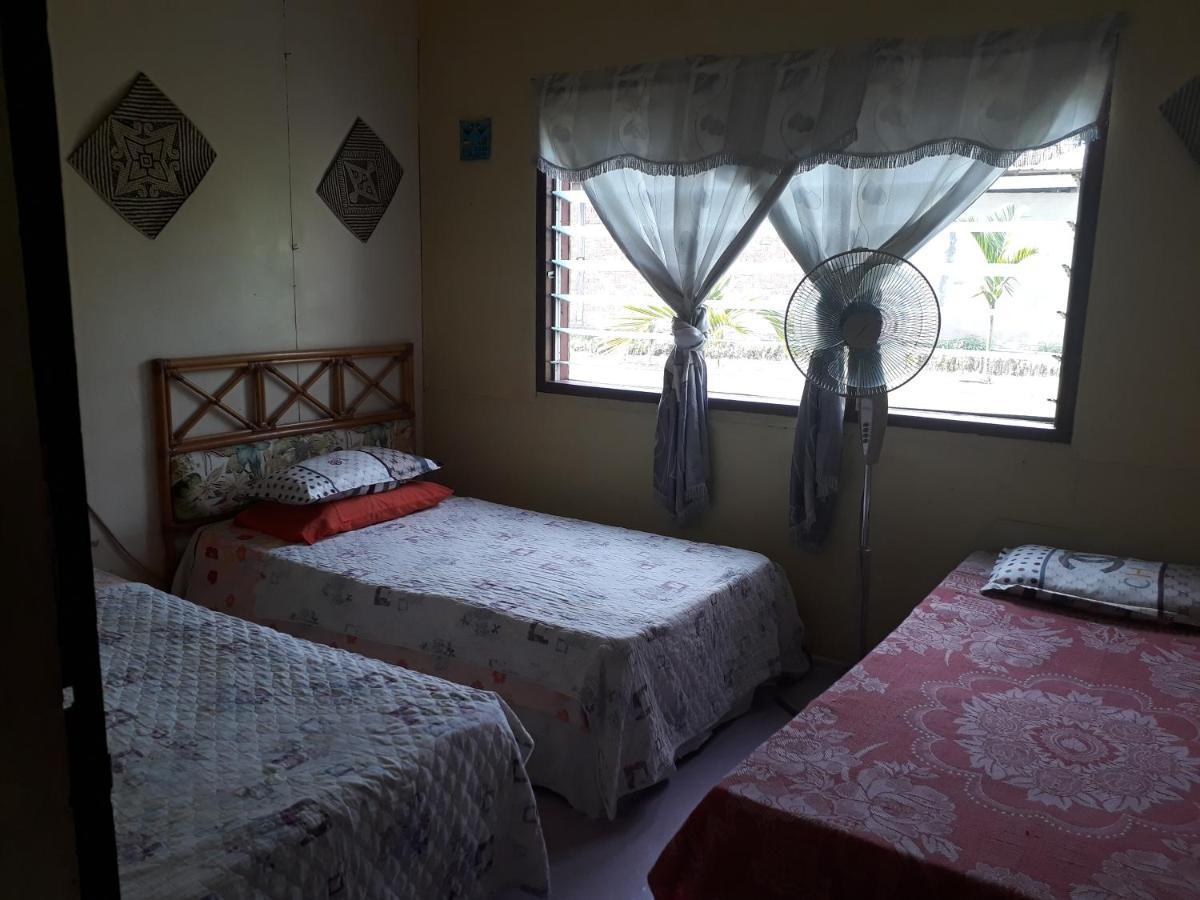 Mulu D Cave Homestay Екстер'єр фото